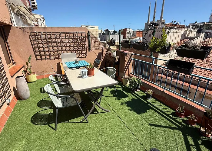 Private Double Room In A Shared Penthouse With Patios