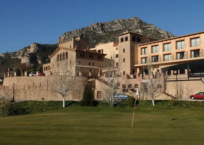 La Figuerola Hotel & Restaurant