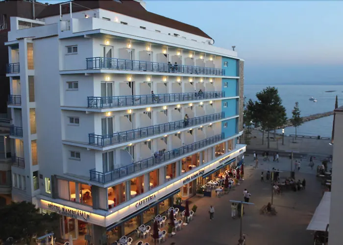 Hotel Ramblamar