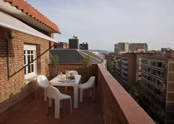 Isabella'S House