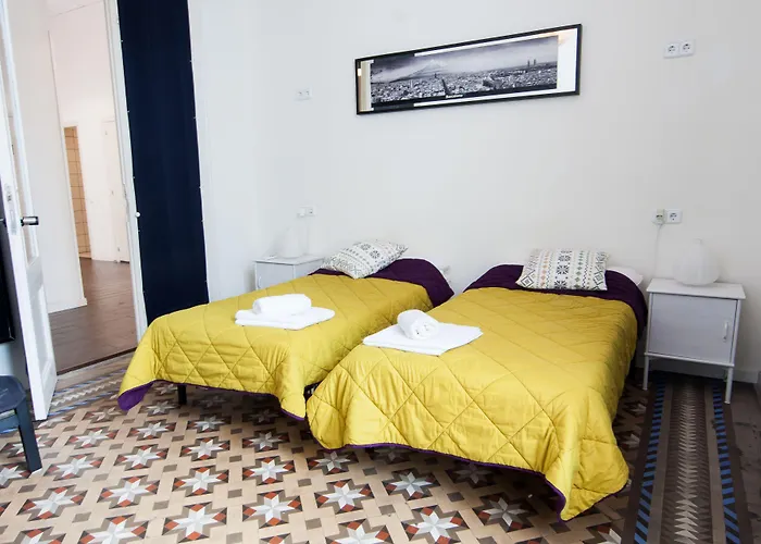 360 Hostel Borne