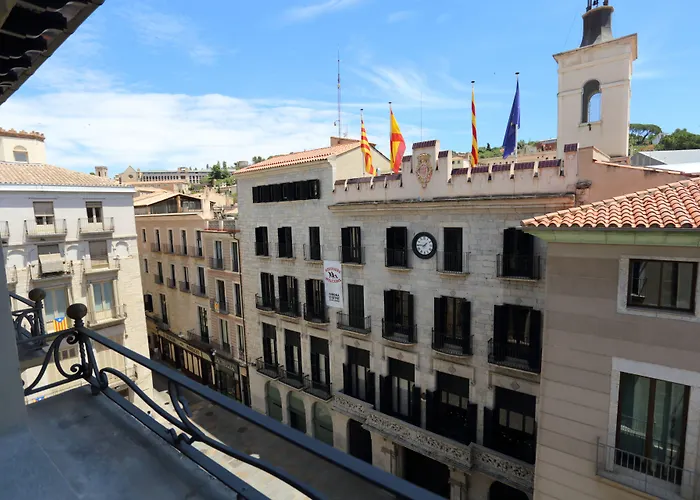 Apartaments Plaça Del Vi