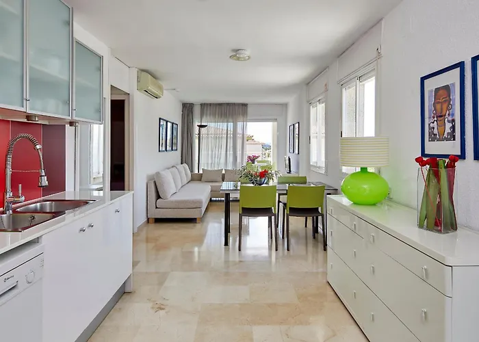Apartamentos Centremar