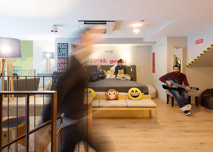 Yeah Barcelona Hostel