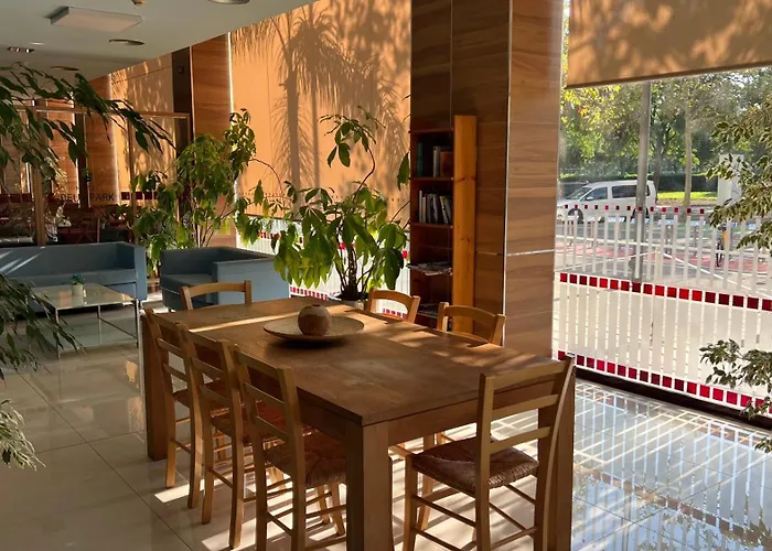 B&B HOTEL Tarragona Reus