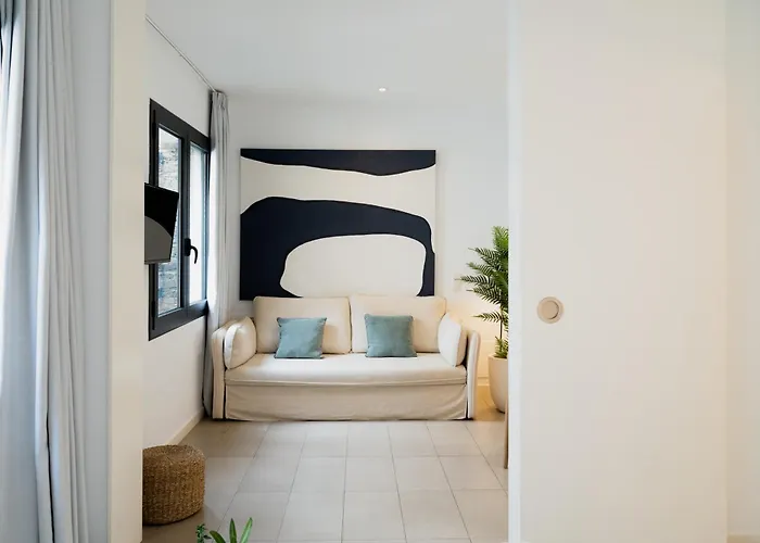 Canvas Apartments&Lofts