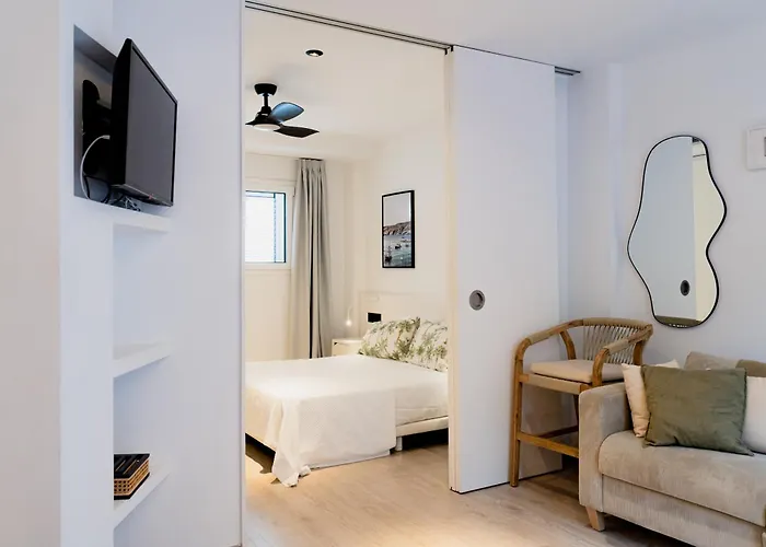 Canvas Apartments&Lofts