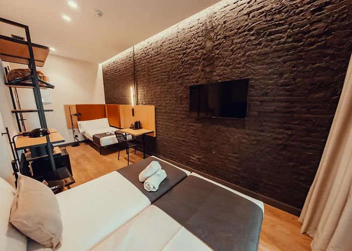 Hotel Transit Barcelona