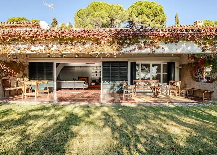 Villa lujo con Piscina 20 m, Barbacoa y Vistas al Mar en Maresme cerca de Barcelona