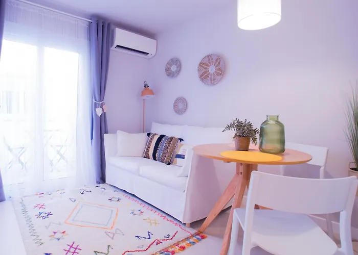 Budget Beach Studio 24