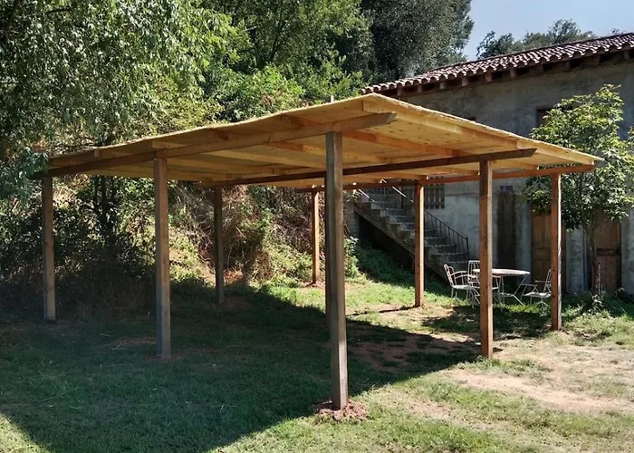 Caseta A Masia Les Corominotes
