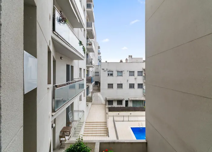 Carol Suites Fira Barcelona Habitaciones privadas en apartamento