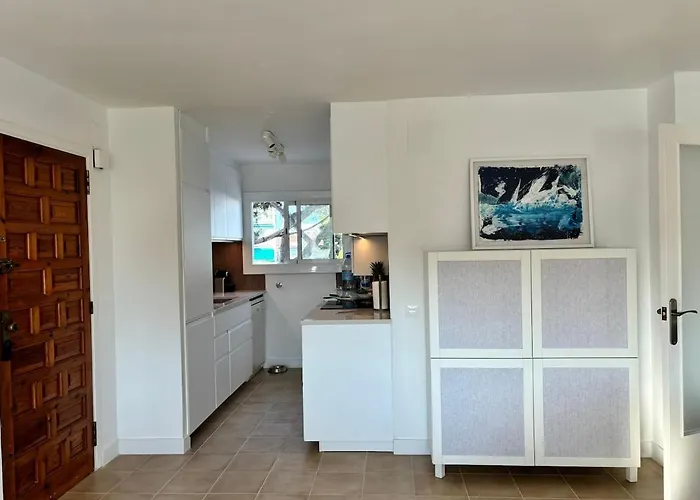 Beachside Apartment