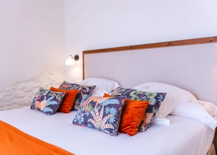 Hotel Boutique Monells Summum