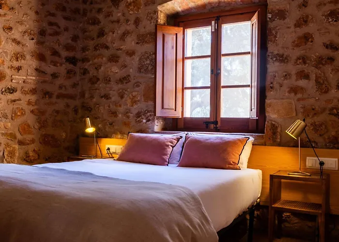 Hotel-Masia Can Farres