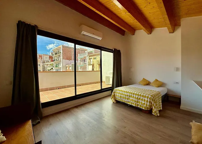 Casa En El Centro De Calella A 300 M De La Playa