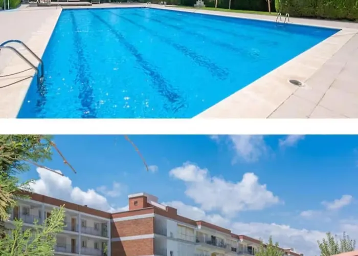 Oasis In Santa Susanna, Amazing Apartment With Pool