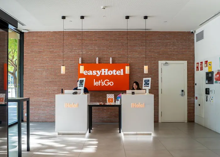 Easyhotel Barcelona Fira