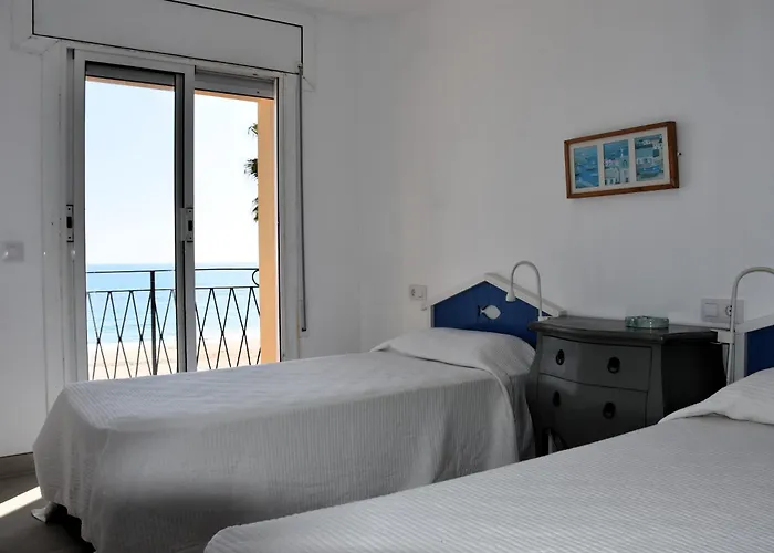 Torredembarra Beachfront Apartment Sleeps 6