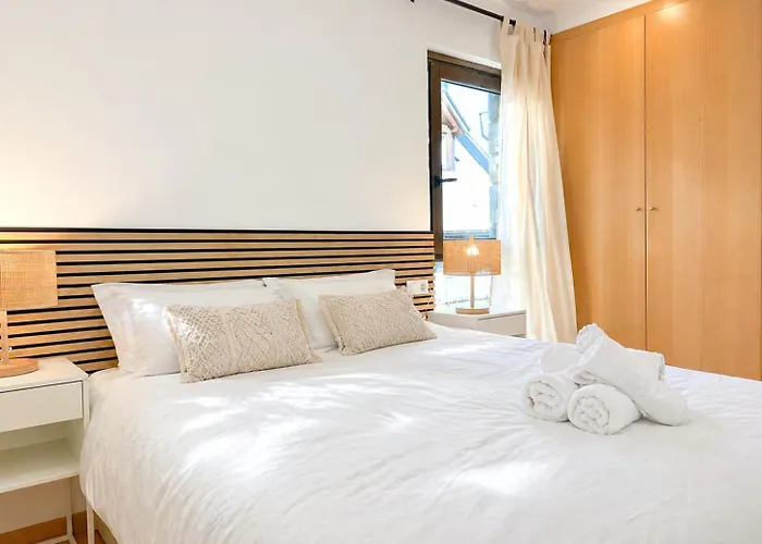 Modern I Familiar Apartament A Esterri D'Aneu By Rural D'Aneu