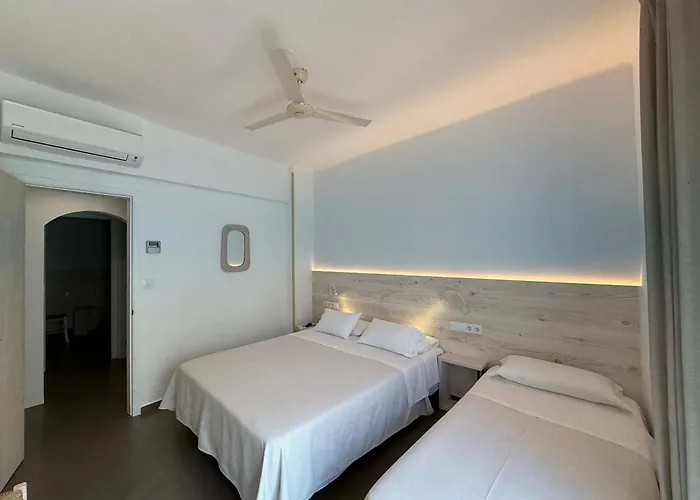 Hostal ROM Familiar