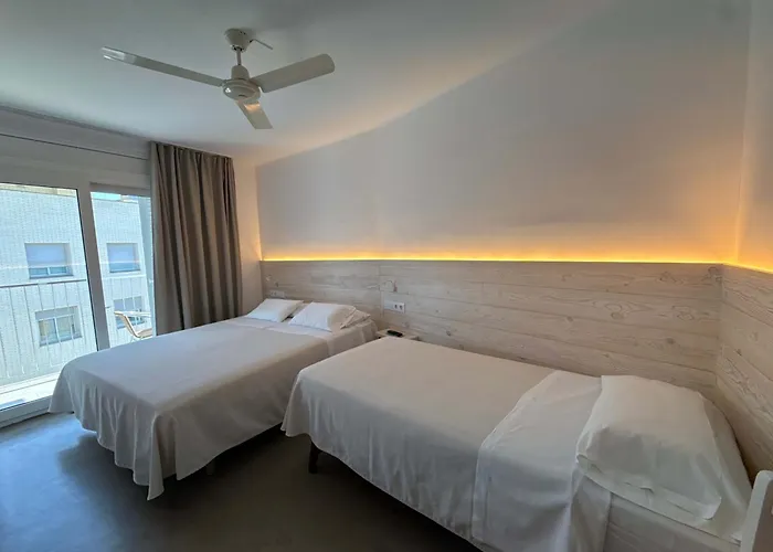 Hostal ROM Familiar