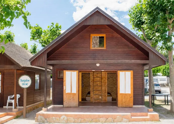 Arc De Bara Camping & Bungalows