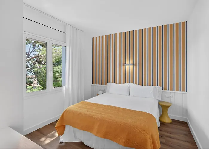 Hotel Cadaqués1962 by Fimedhotels