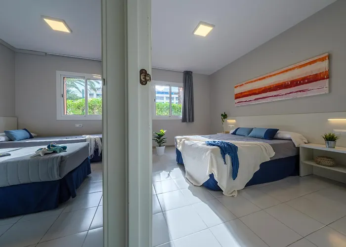 Apartamentos Estival Park