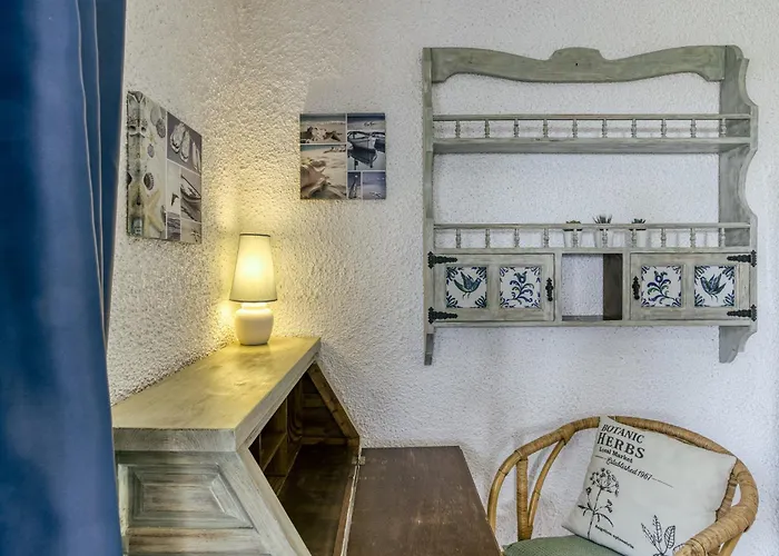 Art- Apartamentos Revilla Tacke F