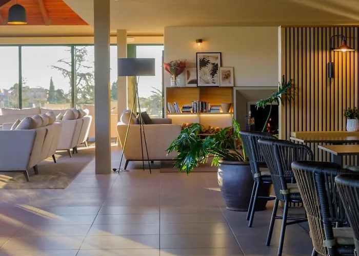 Apartahotel Suites Vila Birdie