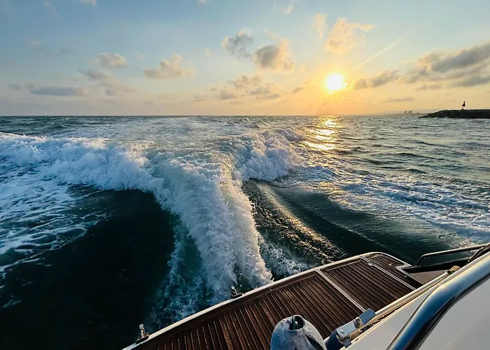 Exclusive Experience At Sea Aboard A Private Yacht