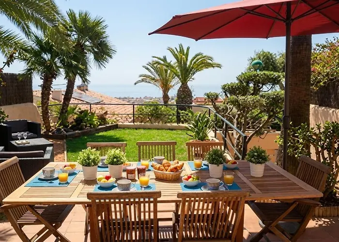 Corfu Villa In Sitges With Incredible View And Spectacular Pool Tennis View Calm Area Beaches At 30 Minutes Walk Bus At 200 Meters