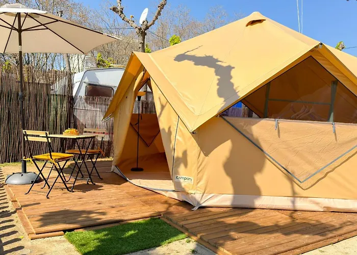 Camping Costa Dorada Tienda Mar
