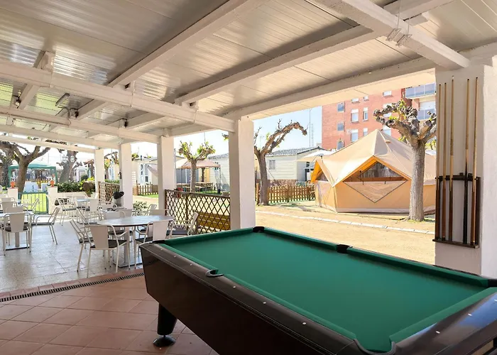 Camping Costa Dorada Tienda Cala