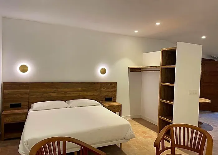 La Mer Hotel