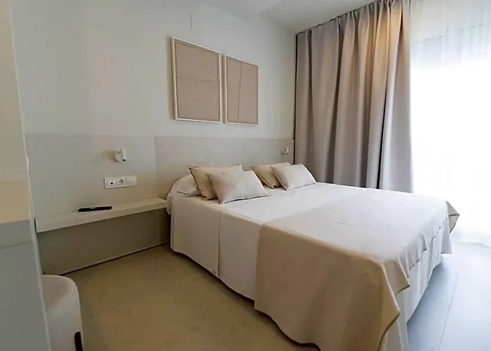 Hotel Roca Plana