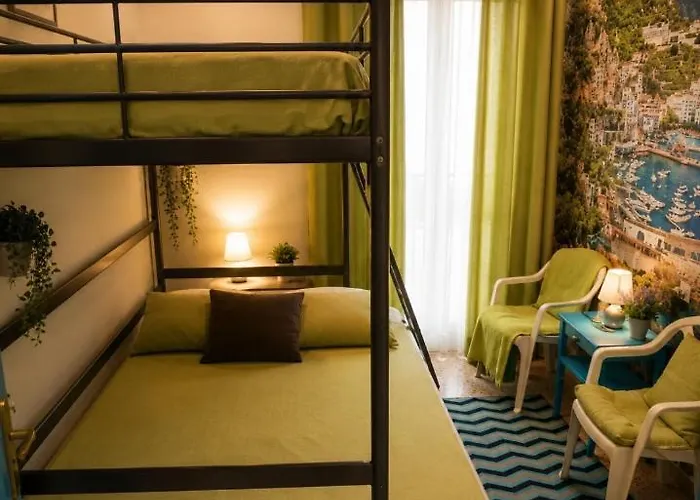 Hostal Llanca Costa Brava Santiago