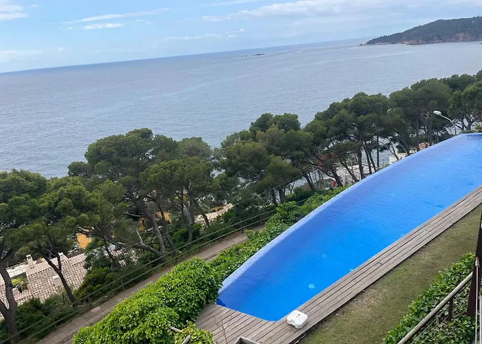 House In Llafranc Costa Brava With 3 Rooms And 2 Bathrooms With Panoramic View Of The Mediterranean Coast
