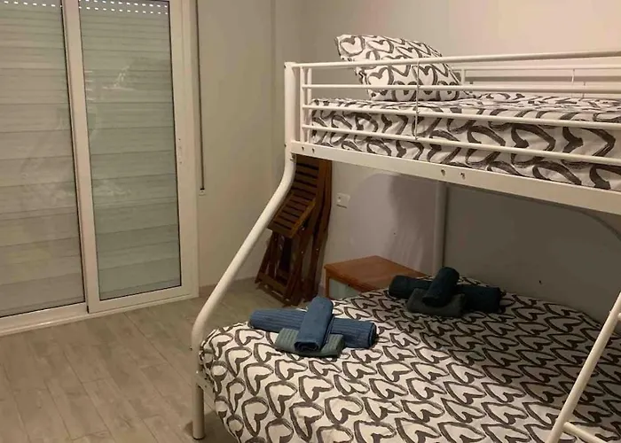 Lovely Apartment In Second Line Beach