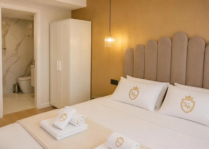 Luxury Cubelles Aparthotel