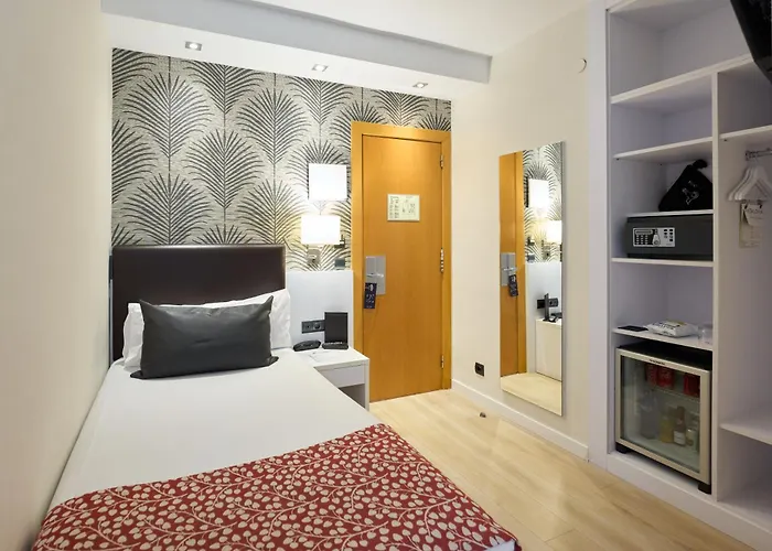 Hotel Catalonia Castellnou Barcelona