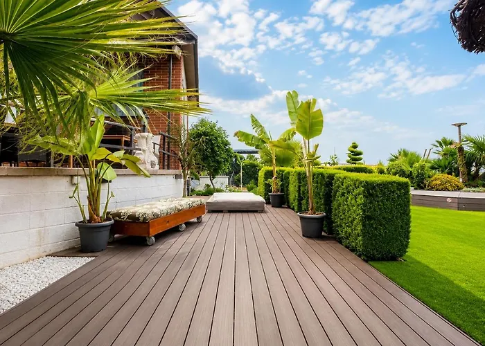 Boutique Home The Beach