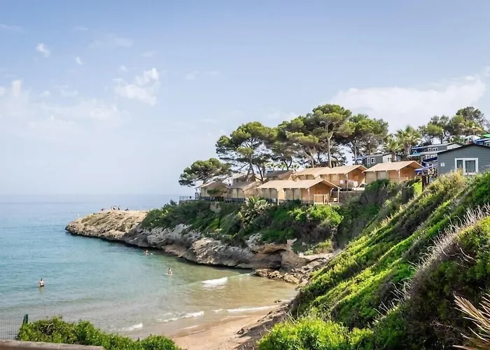 Camping Estival Torre De La Mora