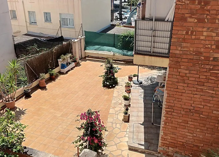 Apartamento Cerca Playa , Tren, Garaje Y Wifi Gratis