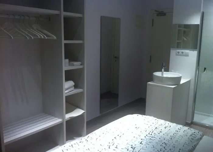 Hostal Ribas Lloret de Mar