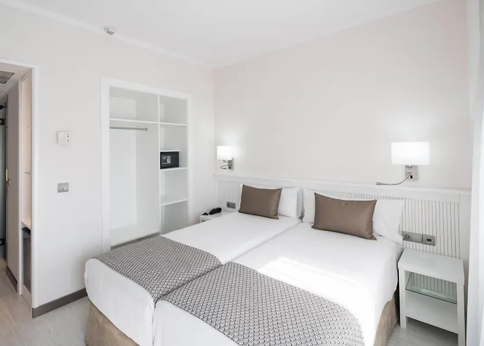 Hotel Catalonia Roma Barcellona