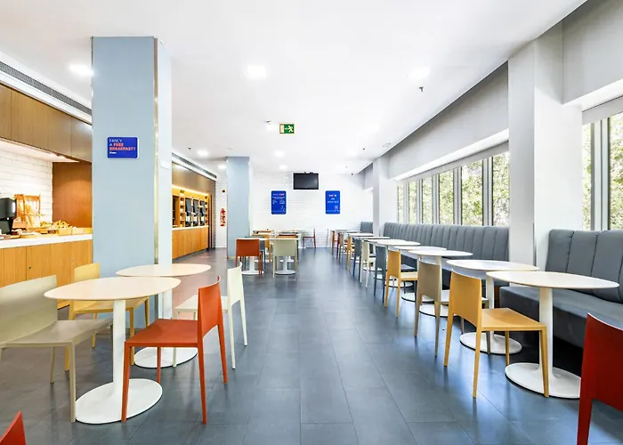 Holiday Inn Express Barcelona City 22@ By Ihg