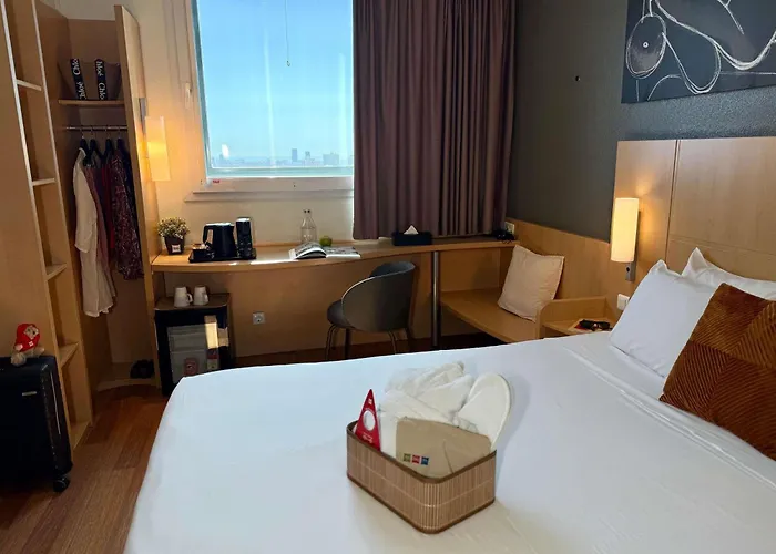 Ibis Barcelona Meridiana