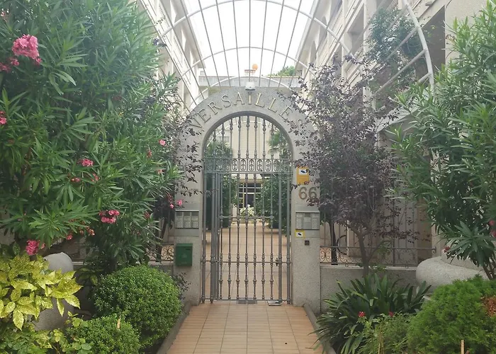 Apartamentos Versailles
